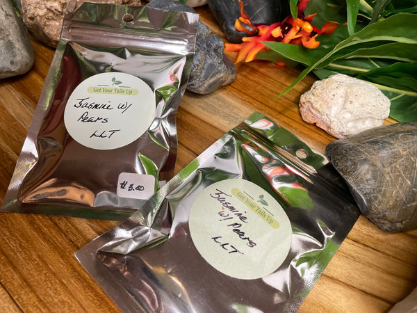 Jasmine & Pear, Organic Loose Leaf Tea House Specialties .