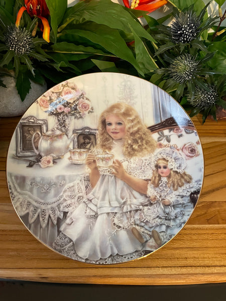 Victoria’s Plate Limited Edition- Collectible