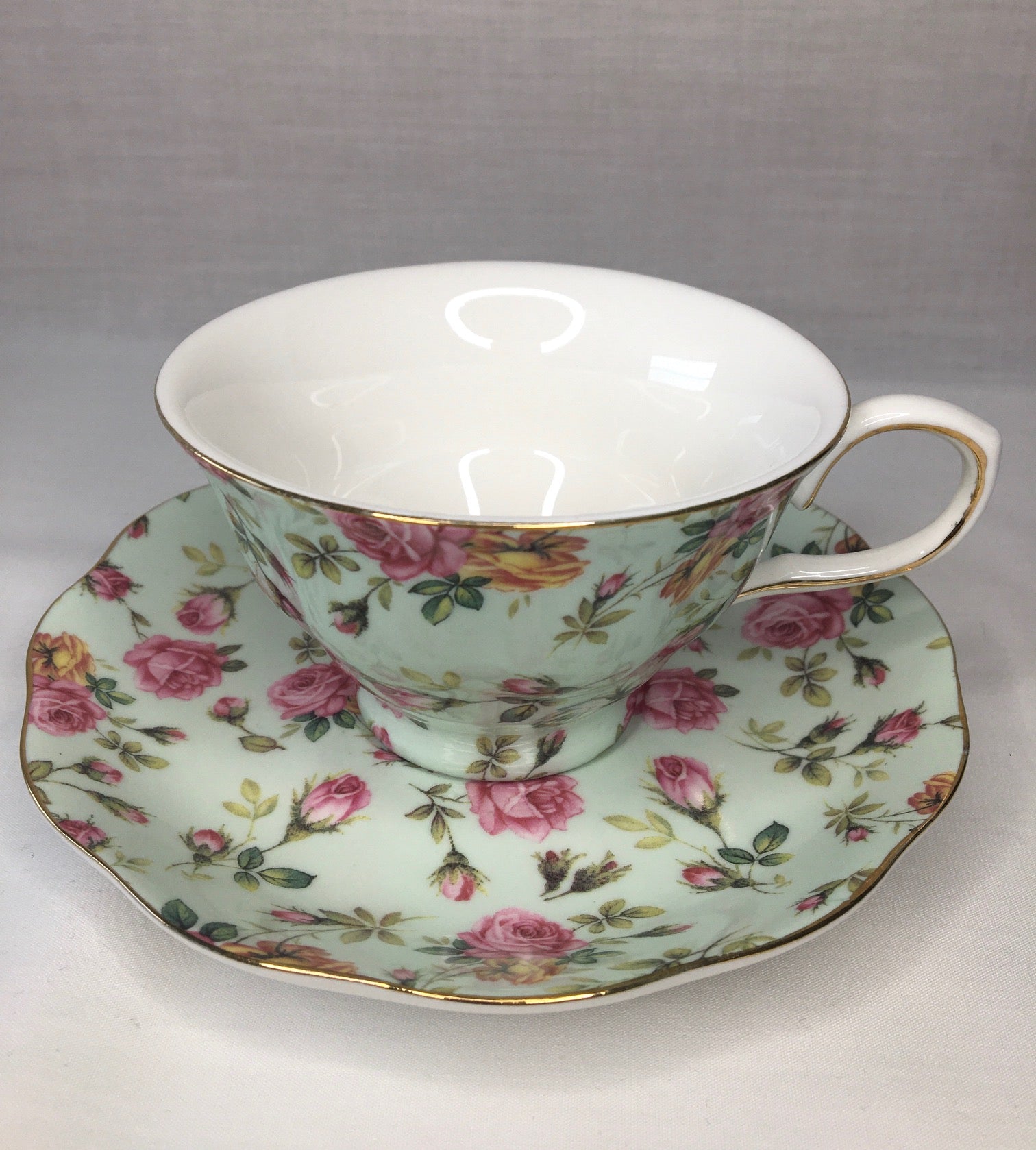 Green, Tea Cup & Saucer